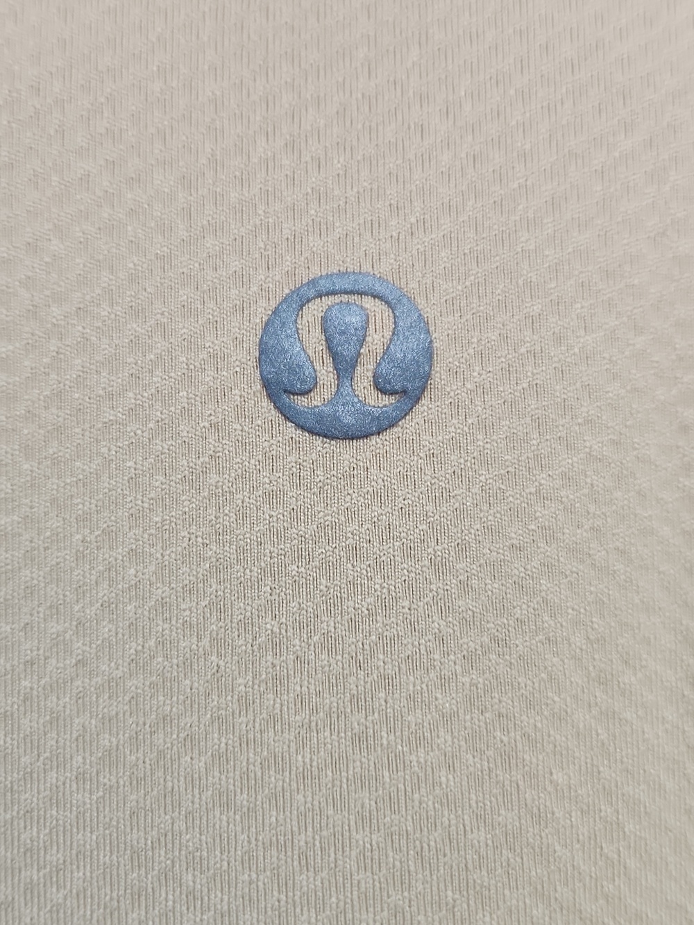 Lululemon Women's Tan Short Sleeve Stretch Polo Shirt Size 6 - Picture 3 of 9